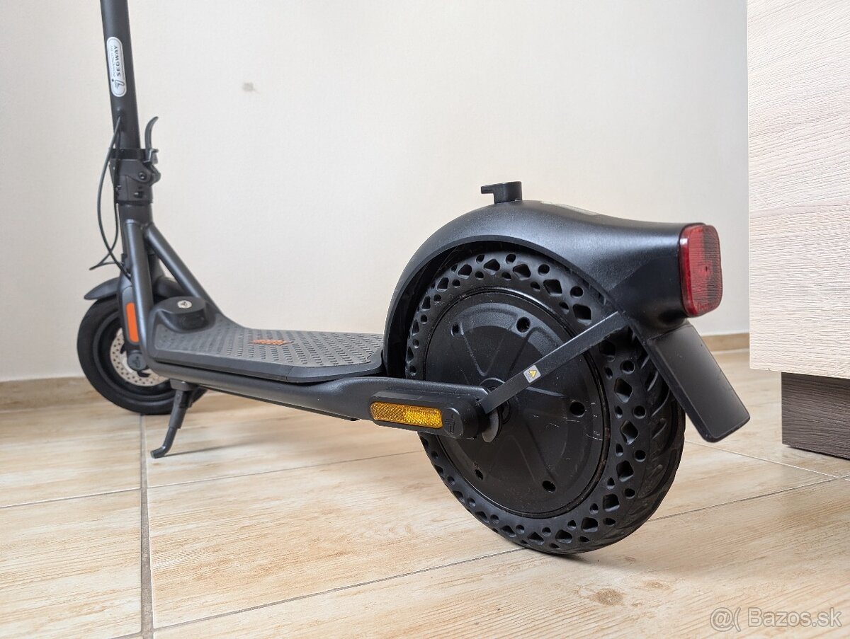 Segway Ninebot Kickscooter F2 - 5