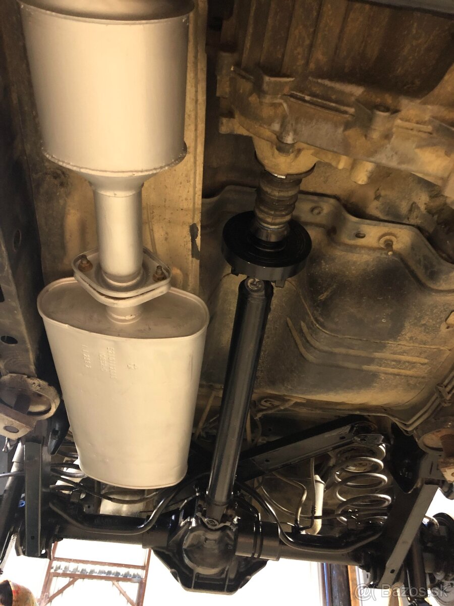 Jeep Cherokee 2.8 CRD
