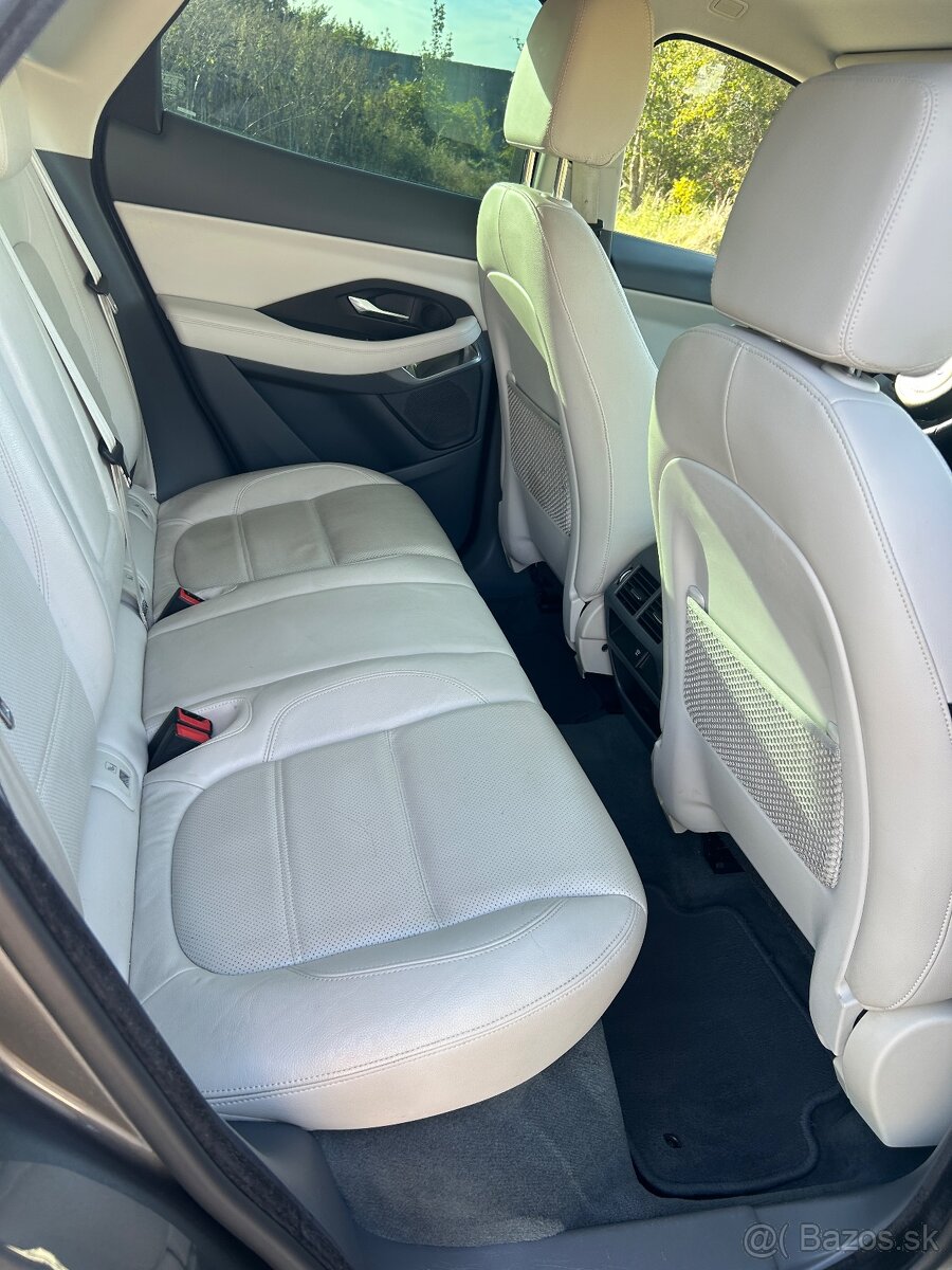 JAGUAR E-PACE 2,0 D 8/2018 automat 4x4 - 5