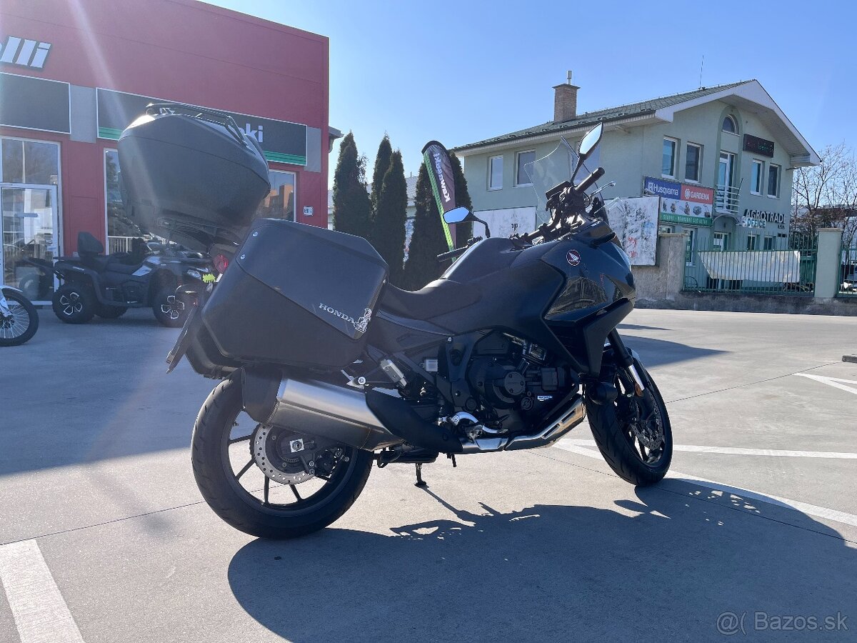 Honda NT1100 DCT - 5