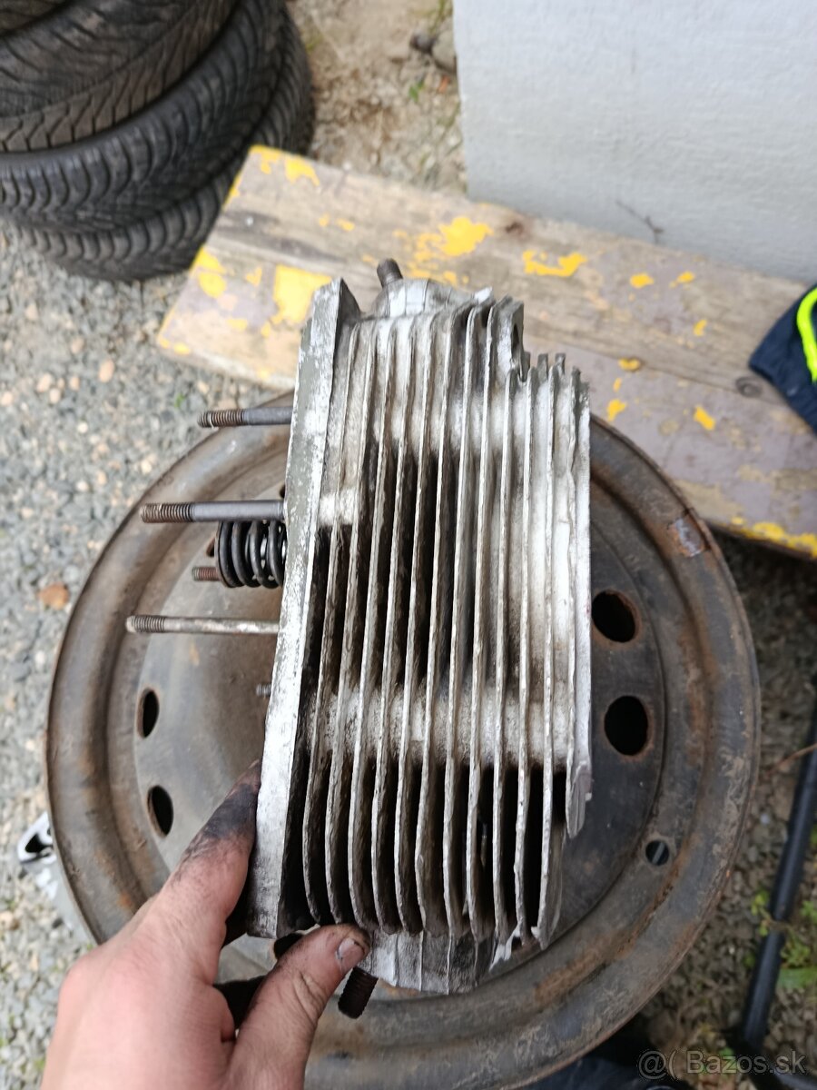 Hlavy Praga V3S 110 - 5