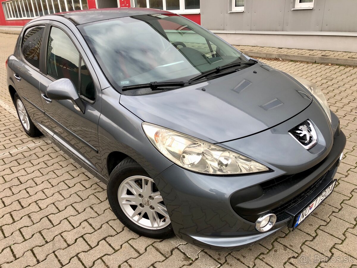 Peugeot 207 1.4 benzin - 5