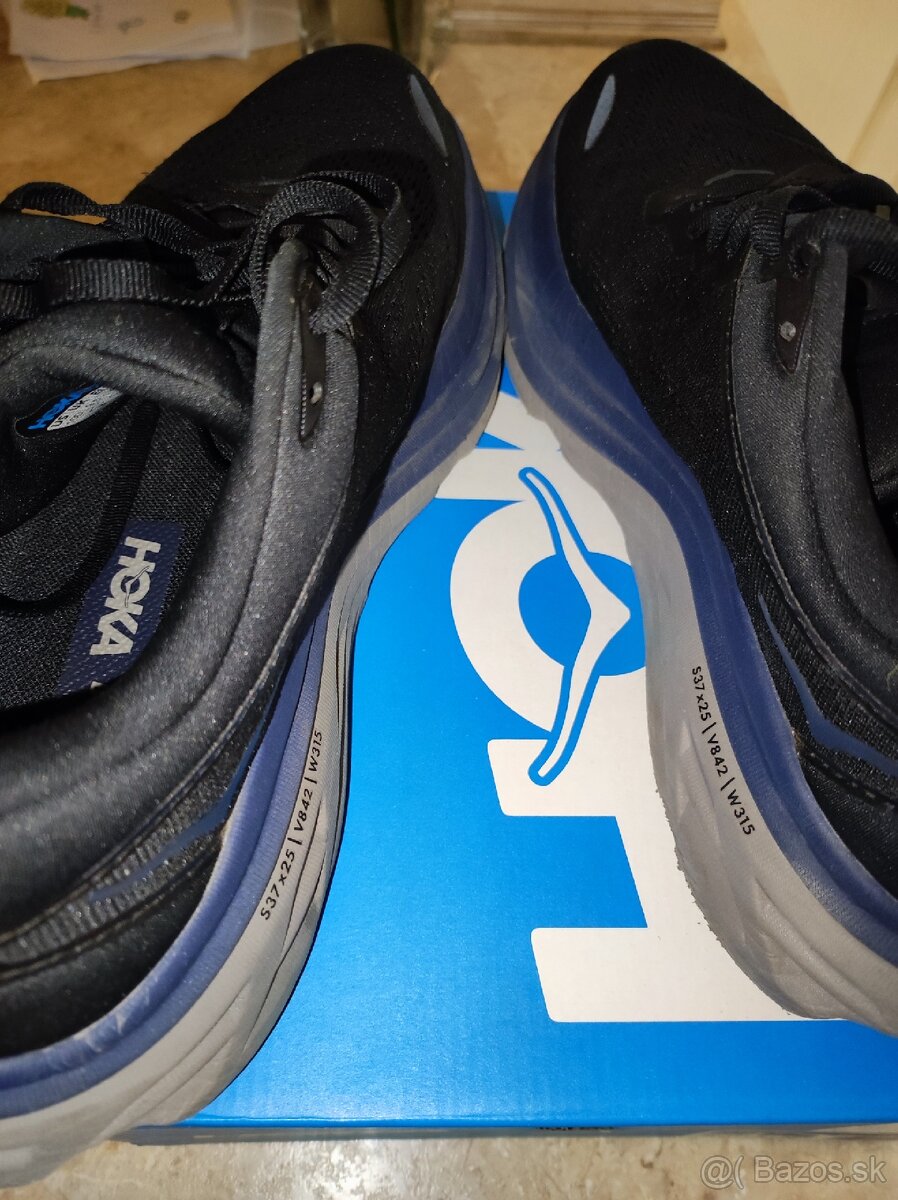 HOKA Bondi 8 EU44 - 5
