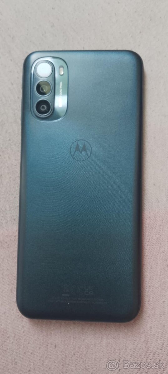 Motorola G31. Prasknutý - 5