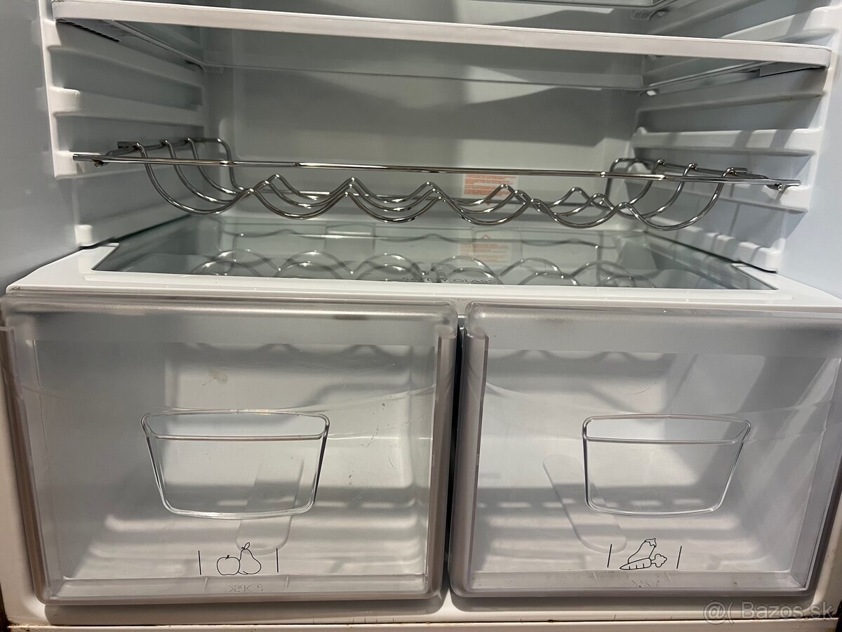 Chladnička Hotpoint Ariston - 5