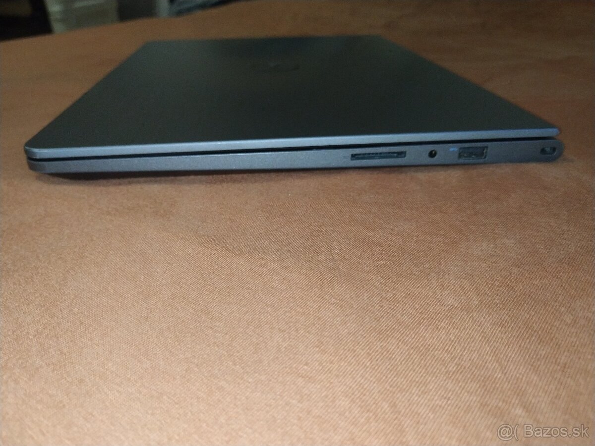 Dell. Intel i7. 14“. SSD 256 GB. nVidia 4+4GB - 5