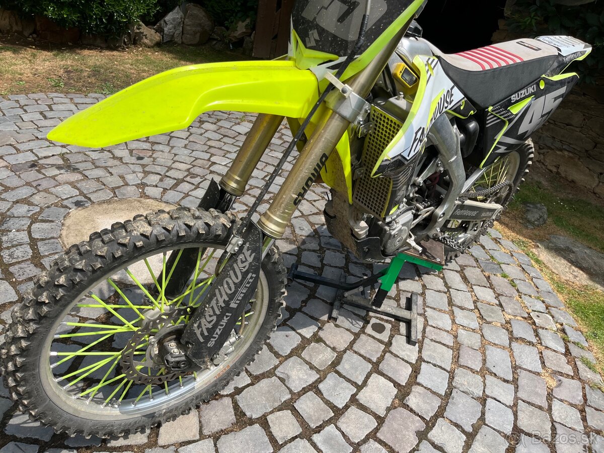 Suzuki 450