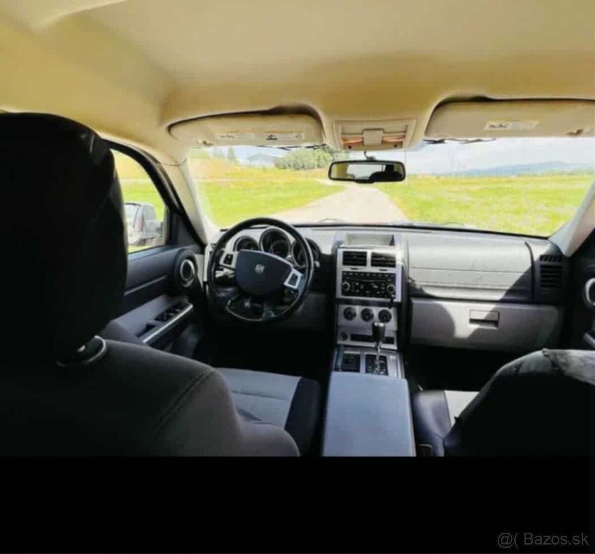 Dodge Nitro - 5