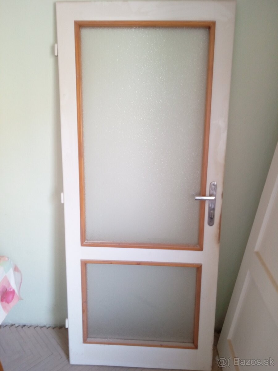 Predám drevené dvere vchodové a izbové - 5