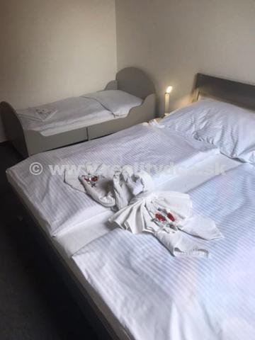 Predám zabehnutý penzión v Lipt.Trnovci, 2km od Tatralandie - 5