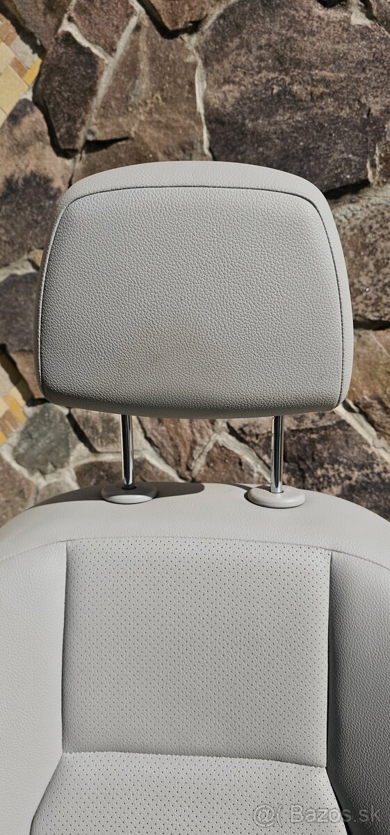 Plne elektrická predná ľavá sedačka, Mercedes w204 od 2007 - 5