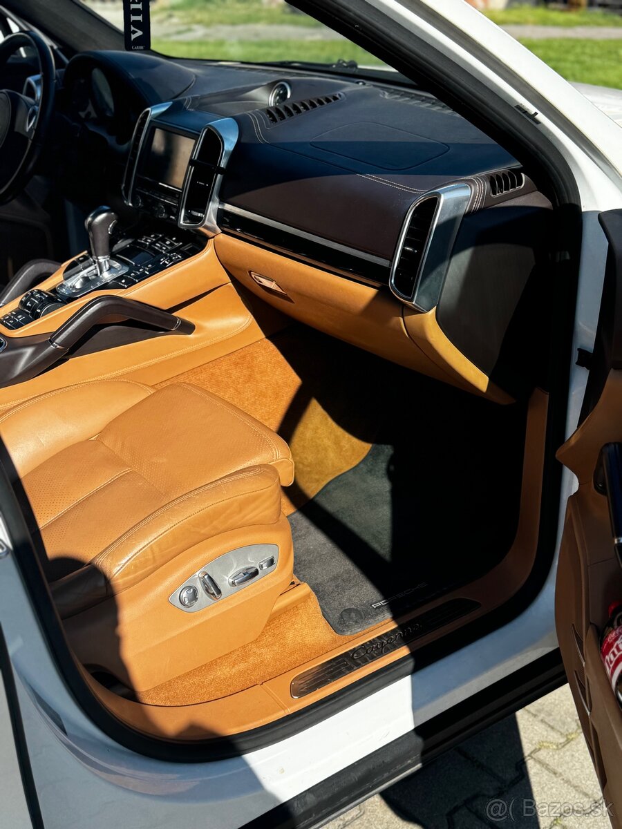 Porsche Cayenne (2013) - 5