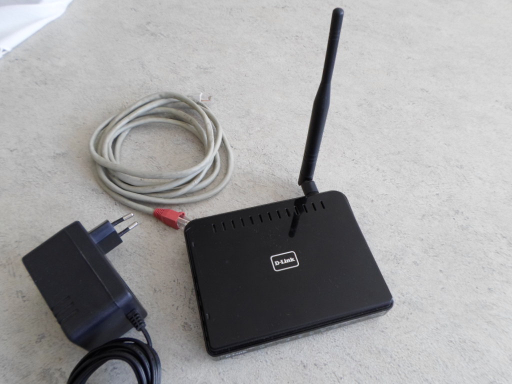 🔴 D-LINK 🔴 DIR-600 🔴 WiFi R O U T E R 🔴 - 5