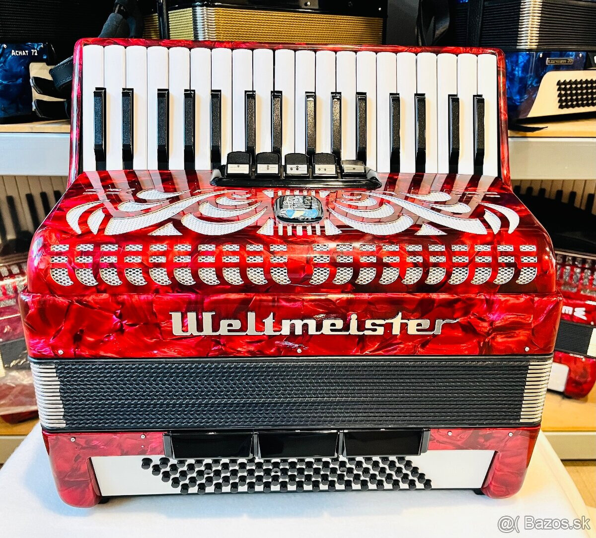 redám akordeón Weltmeister Caprice 80 basový - kvalitný neme - 5