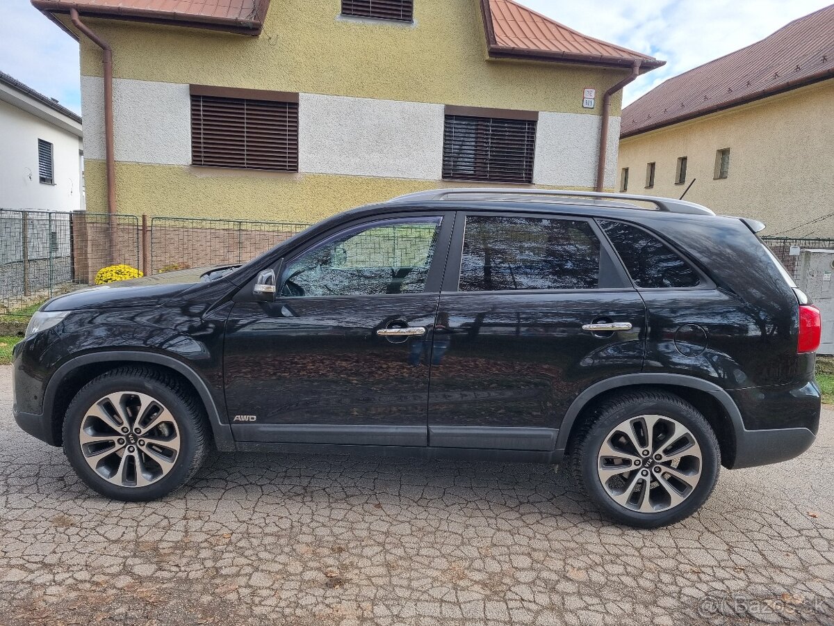 ===Kia Sorento=== - 5