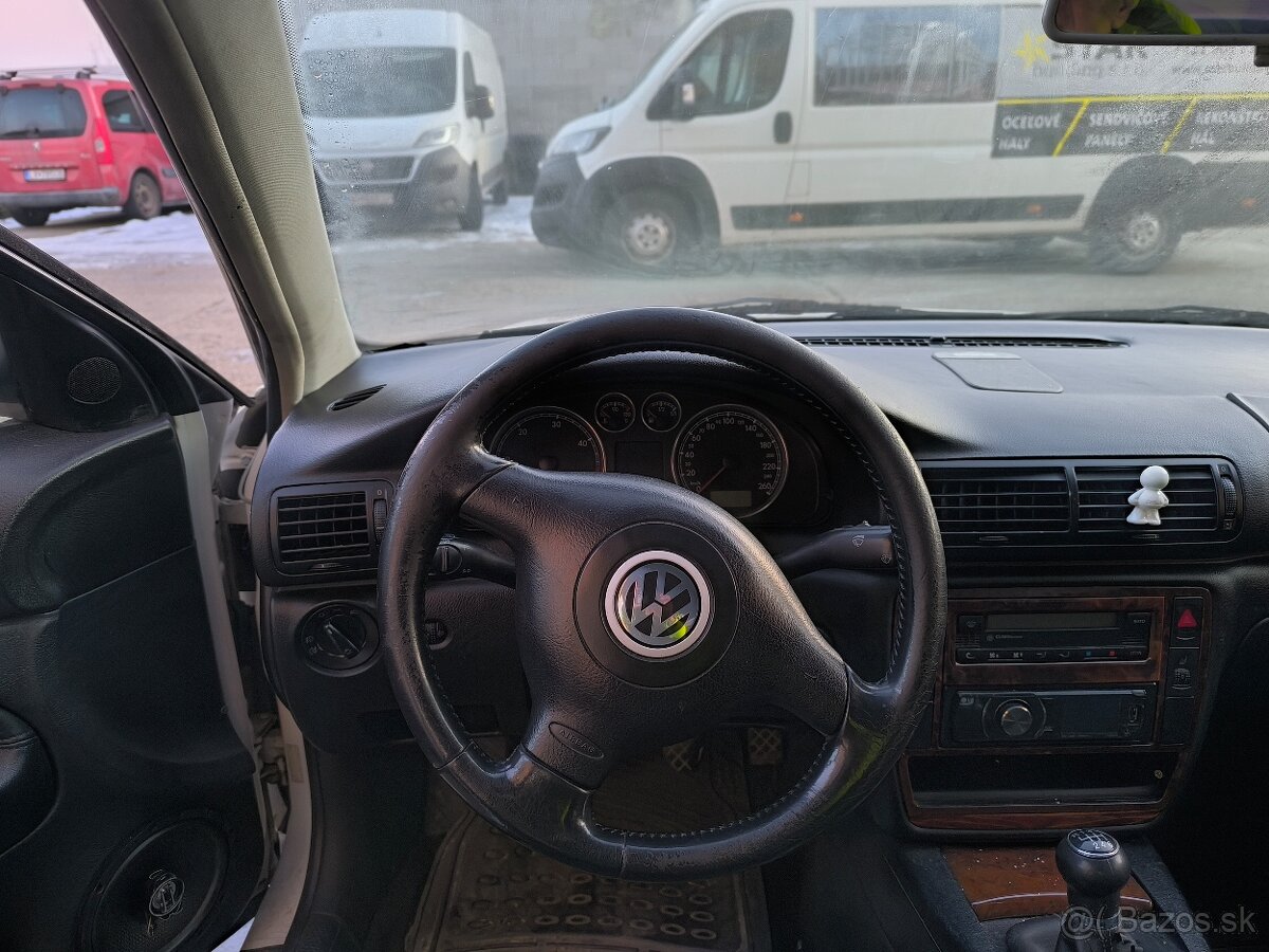 Volkswagen Passat B5.5 1.9 TDI 96kW - 5