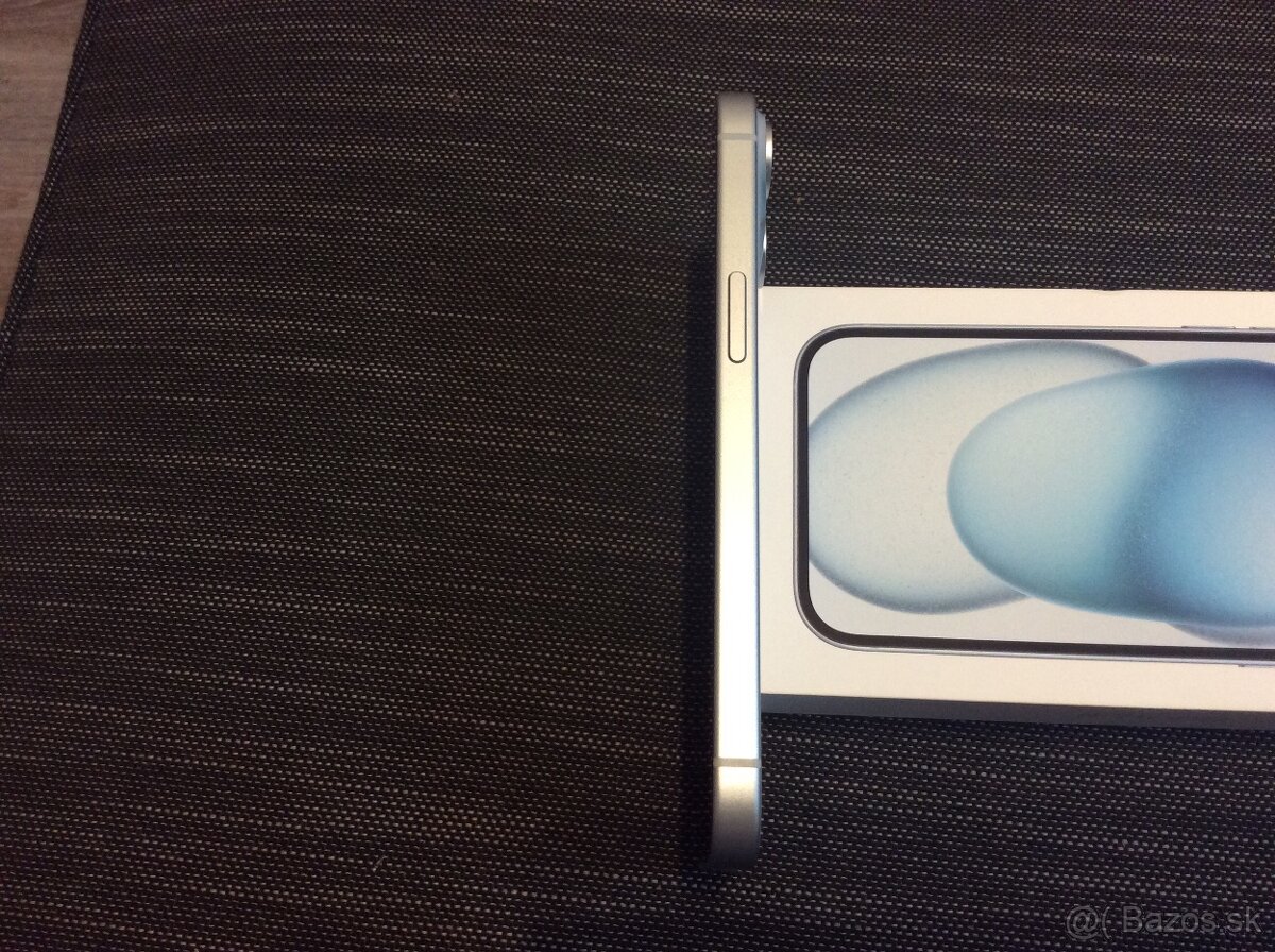 Iphone 15 128GB top stav+prislusenstvo - 5