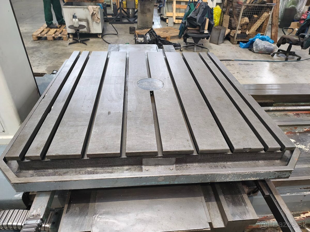 TOS Varnsdorf W 100 A - Vodorovná vyvrtávačka Stolová - 5