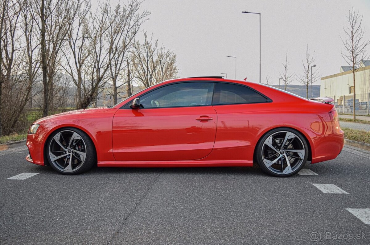 Audi RS5 V8 quattro - 5