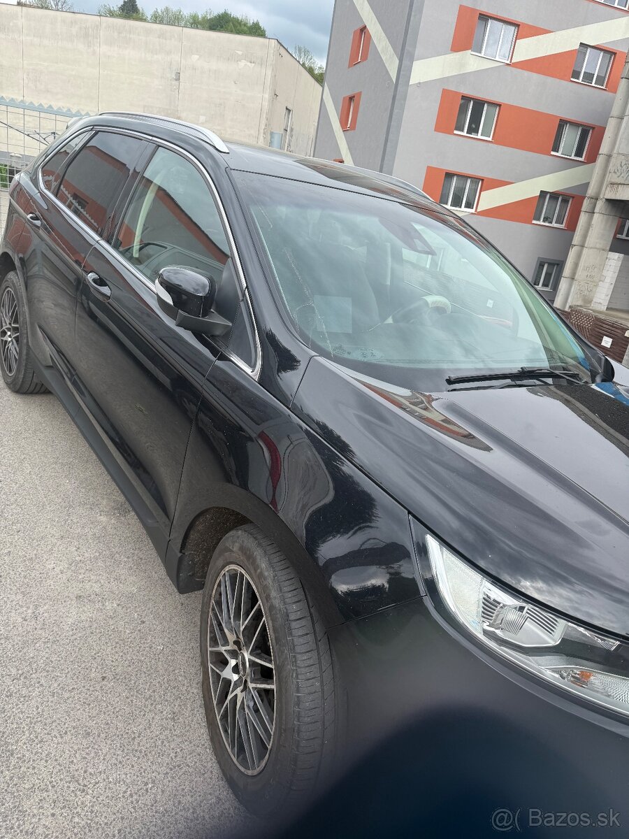 Ford Edge 4x4 - 5