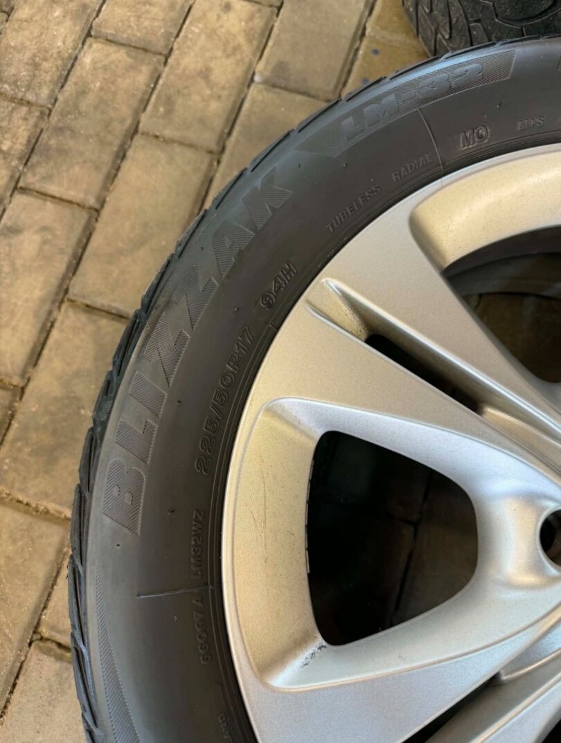Disky s Pneu 225/50/R17 - 5