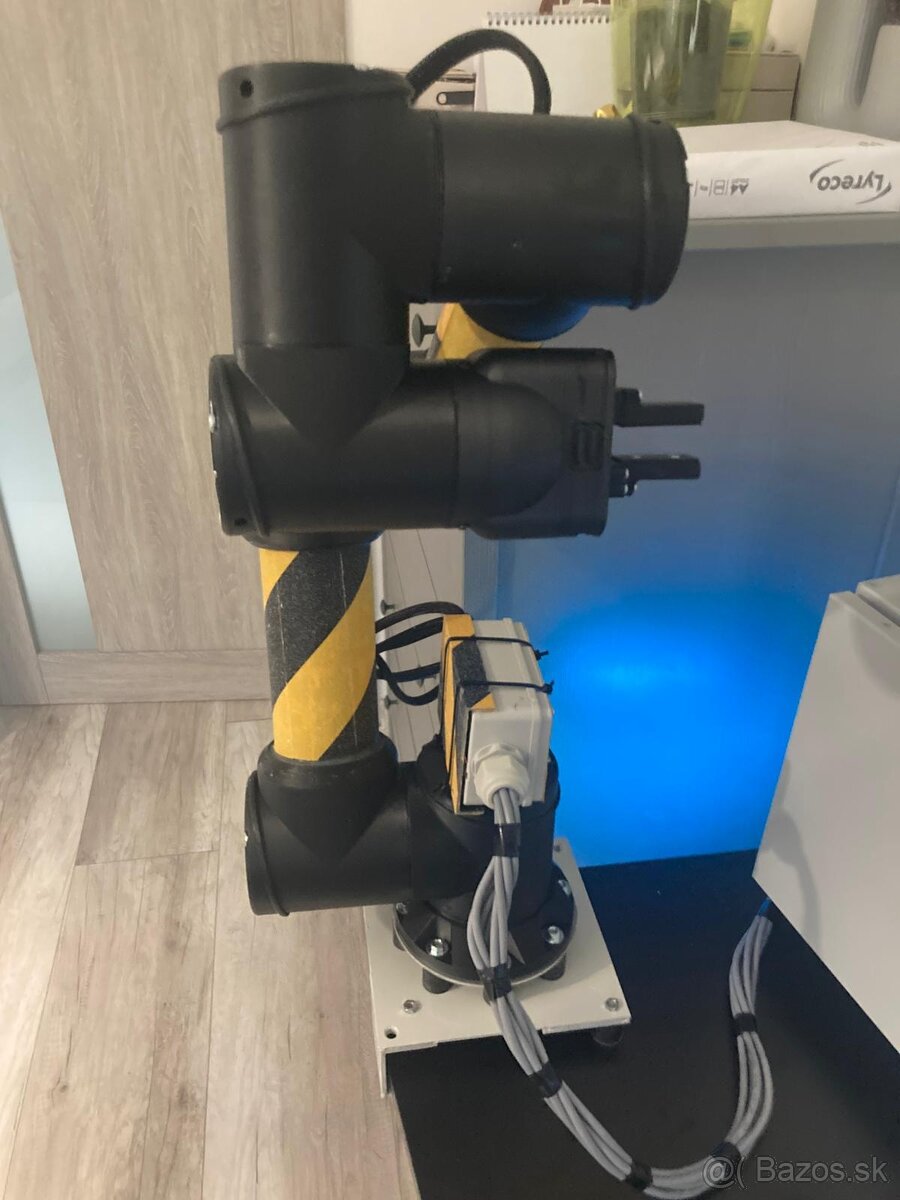 EB300 6 axis robot arm - 5