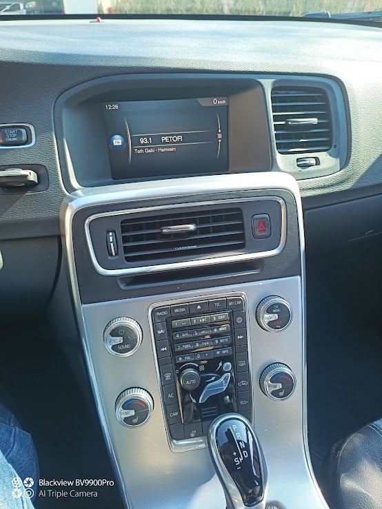 Volvo S60, 2,0 D3 ( 110KW) - 5