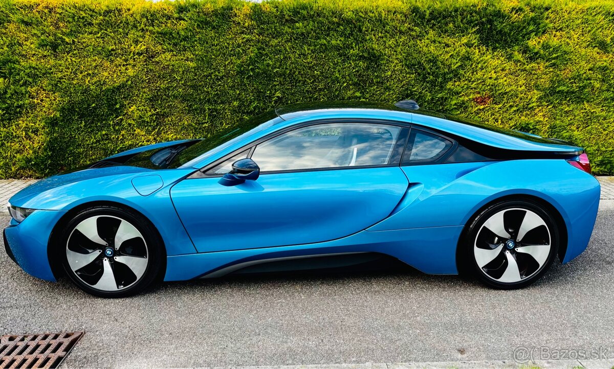 BMW i8 coupe - 5