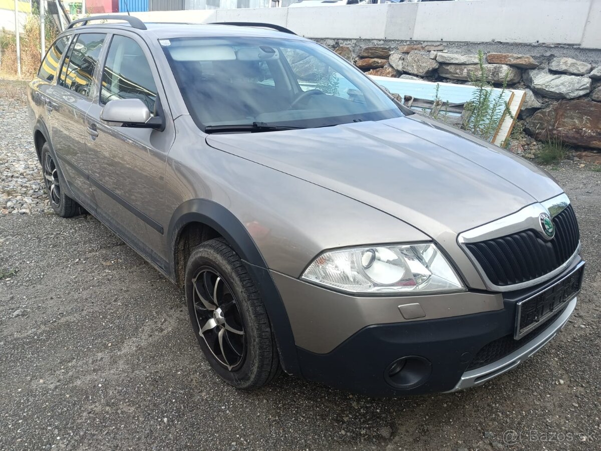 Škoda Octavia Scout 4x4 - 5