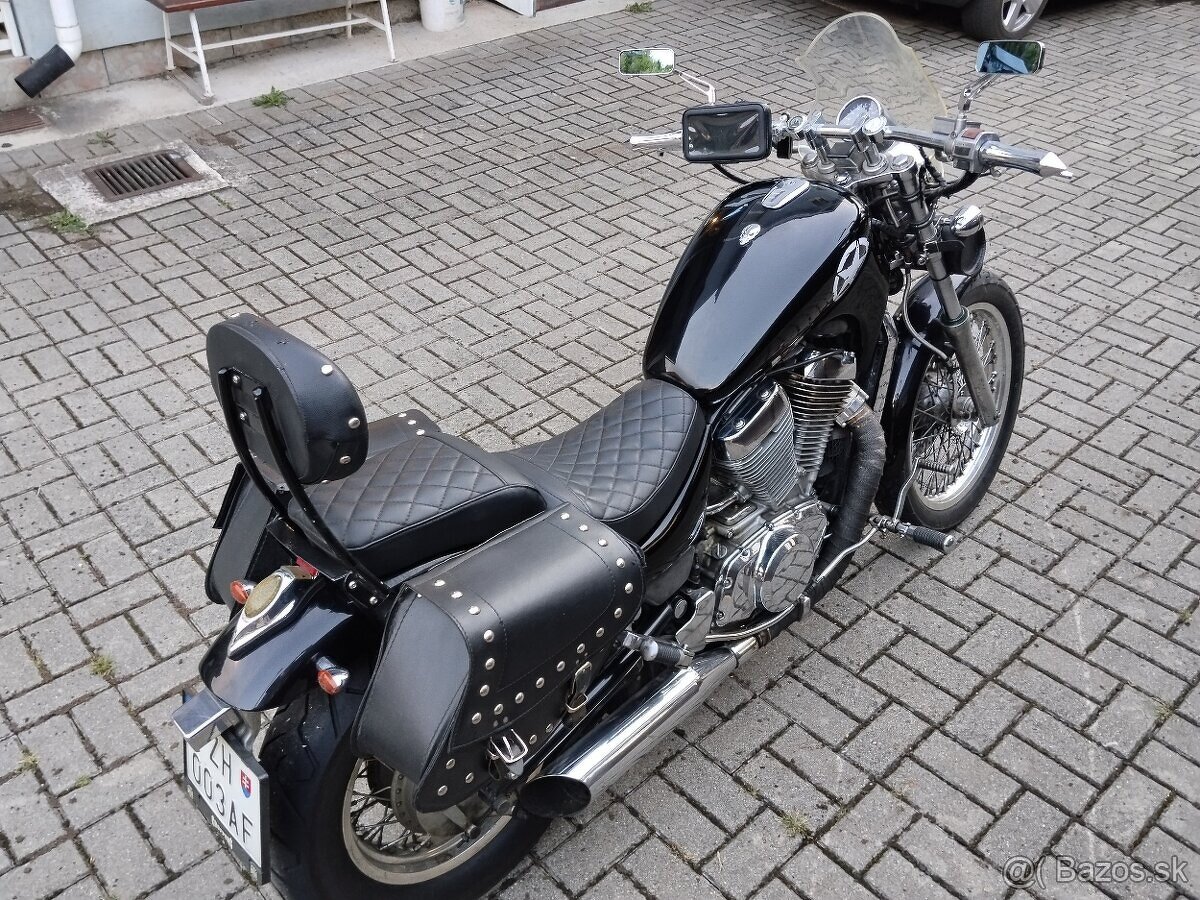 Suzuki Intruder VS 750 - 5