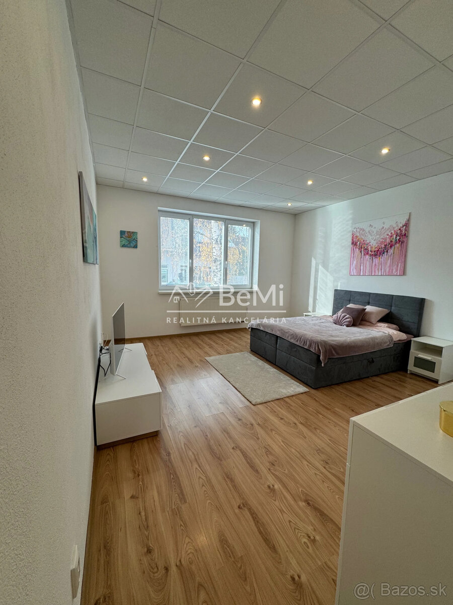 Polyfunkčný objekt v centre Galanty ID 008-12-NIBA - 5