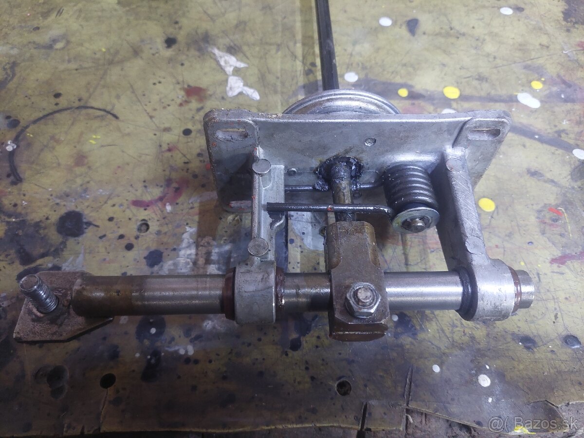 Kulisa radenia skoda 105 - 5