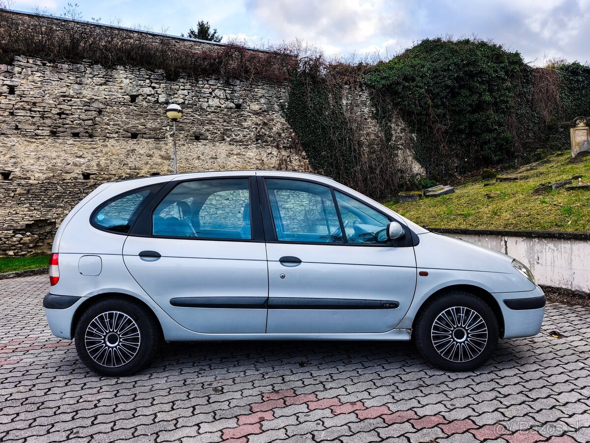 Renault Scenic 1.6 benzin len 37 000 km 1.majiteľ SK auto - 5