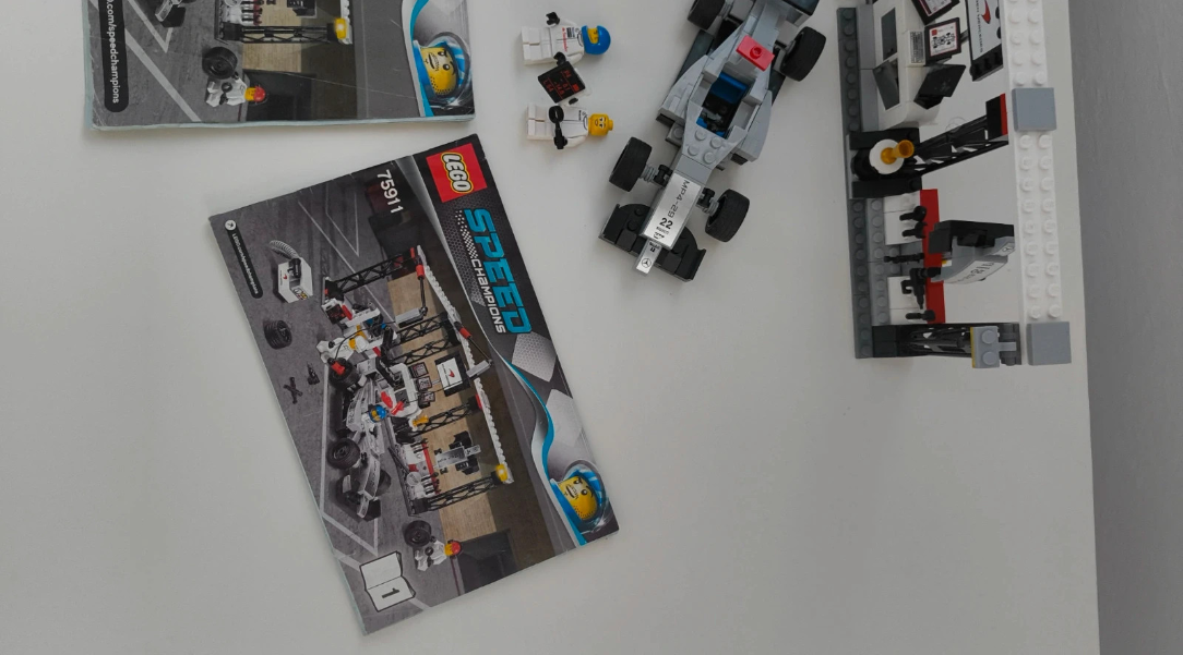 Lego Speed Champions 75911 Garáž Mclaren - 5
