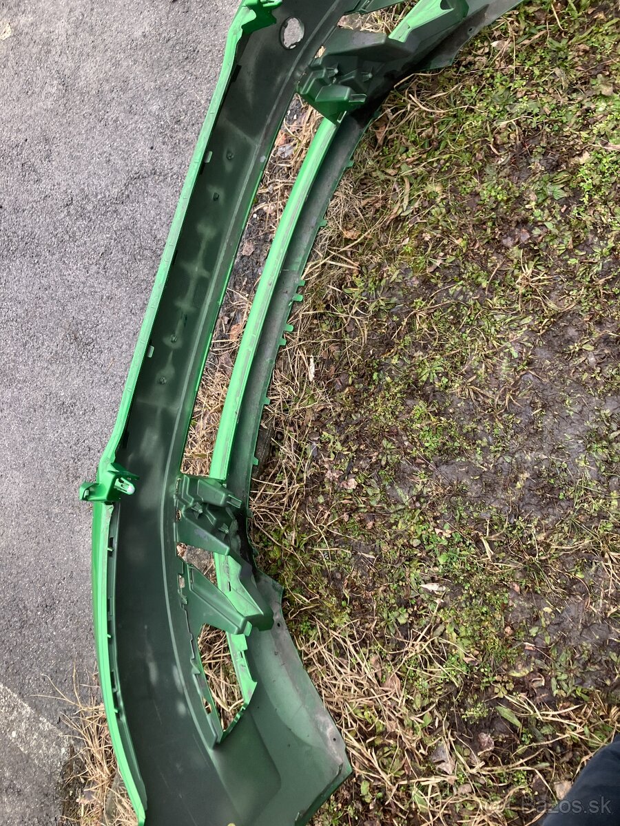 Predni naraznik skoda rapid zeleny - 5