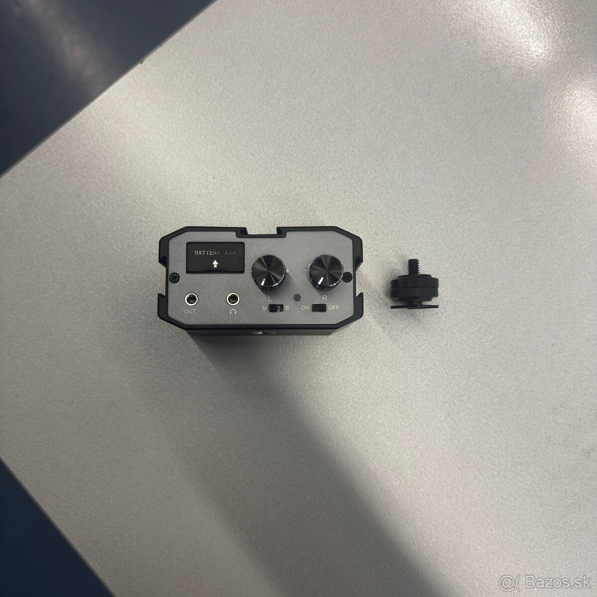 Comica CVM-AX1 dvojkanálový audio mixer - 5