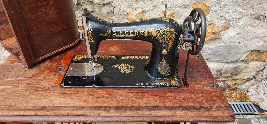 šijaci stroj Singer - 5