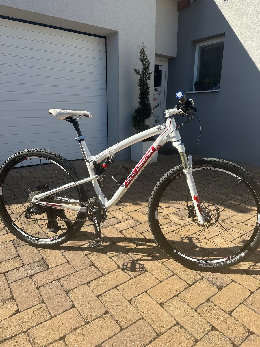 Rocky Mountain Element 970