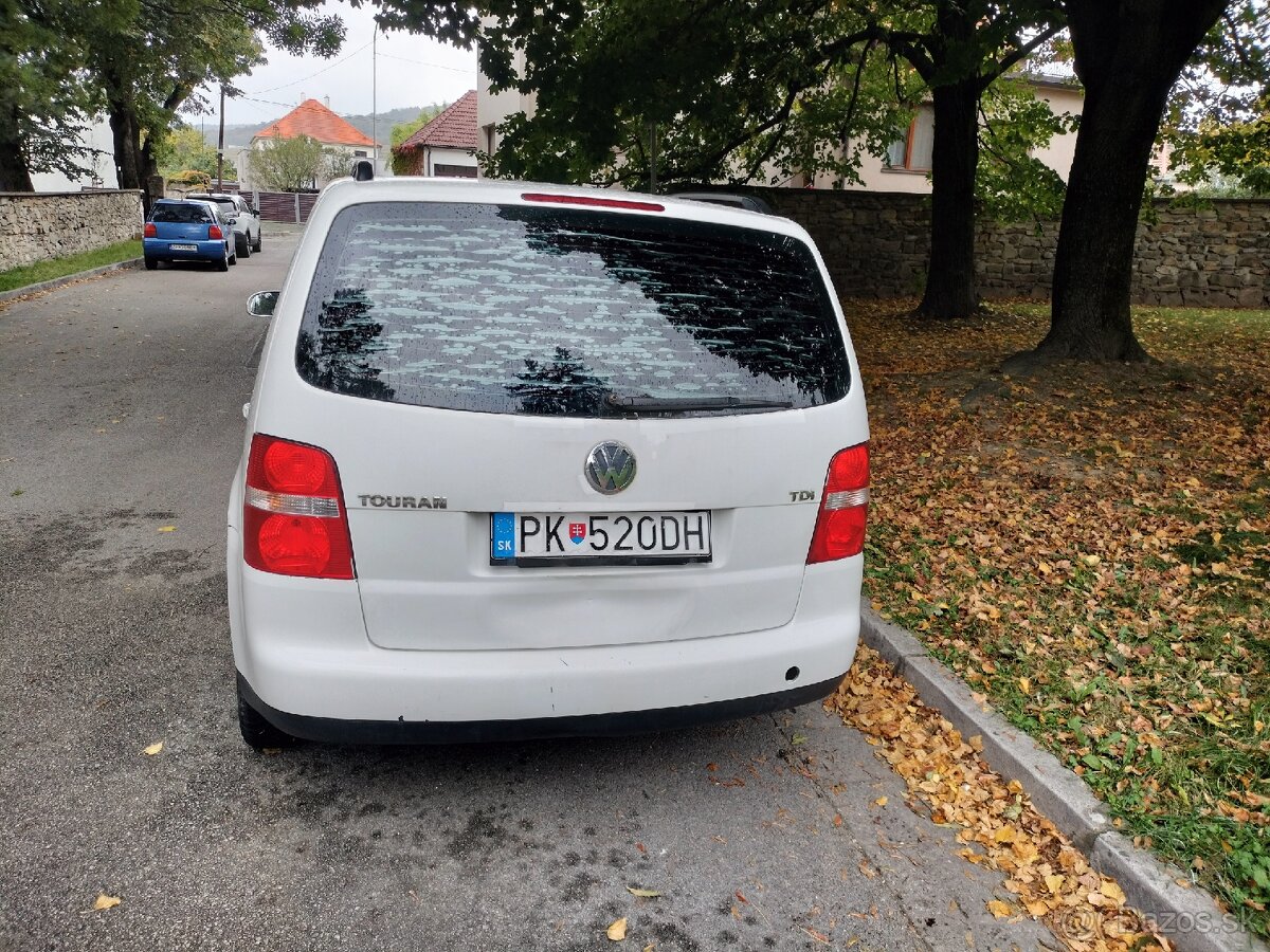 Volkswagen TOURAN 1.9 TDI ELEGANCE 77KW M6 ROK 2006 - 5