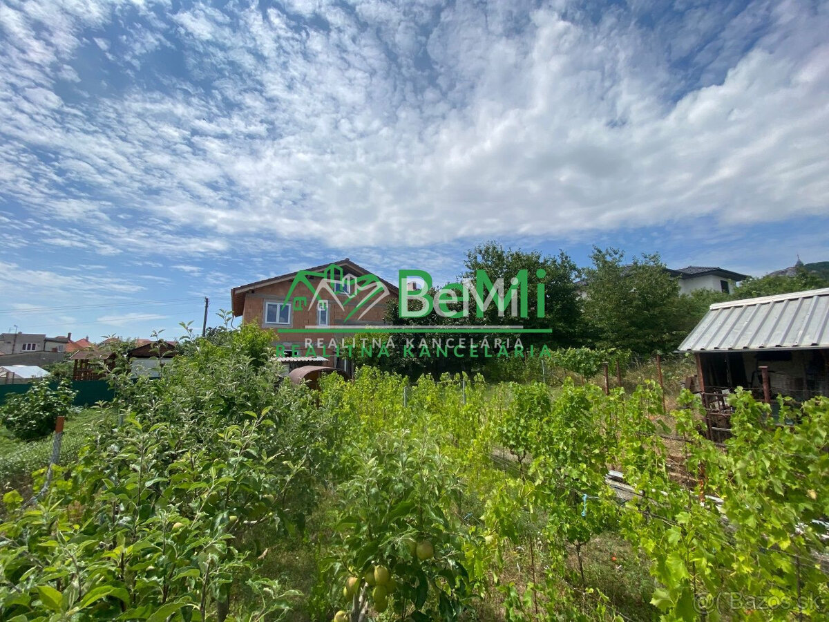 „ pod ZOBOROM“ Nitrianske Hrnčiarovce rodinný dom hrubá stav - 5