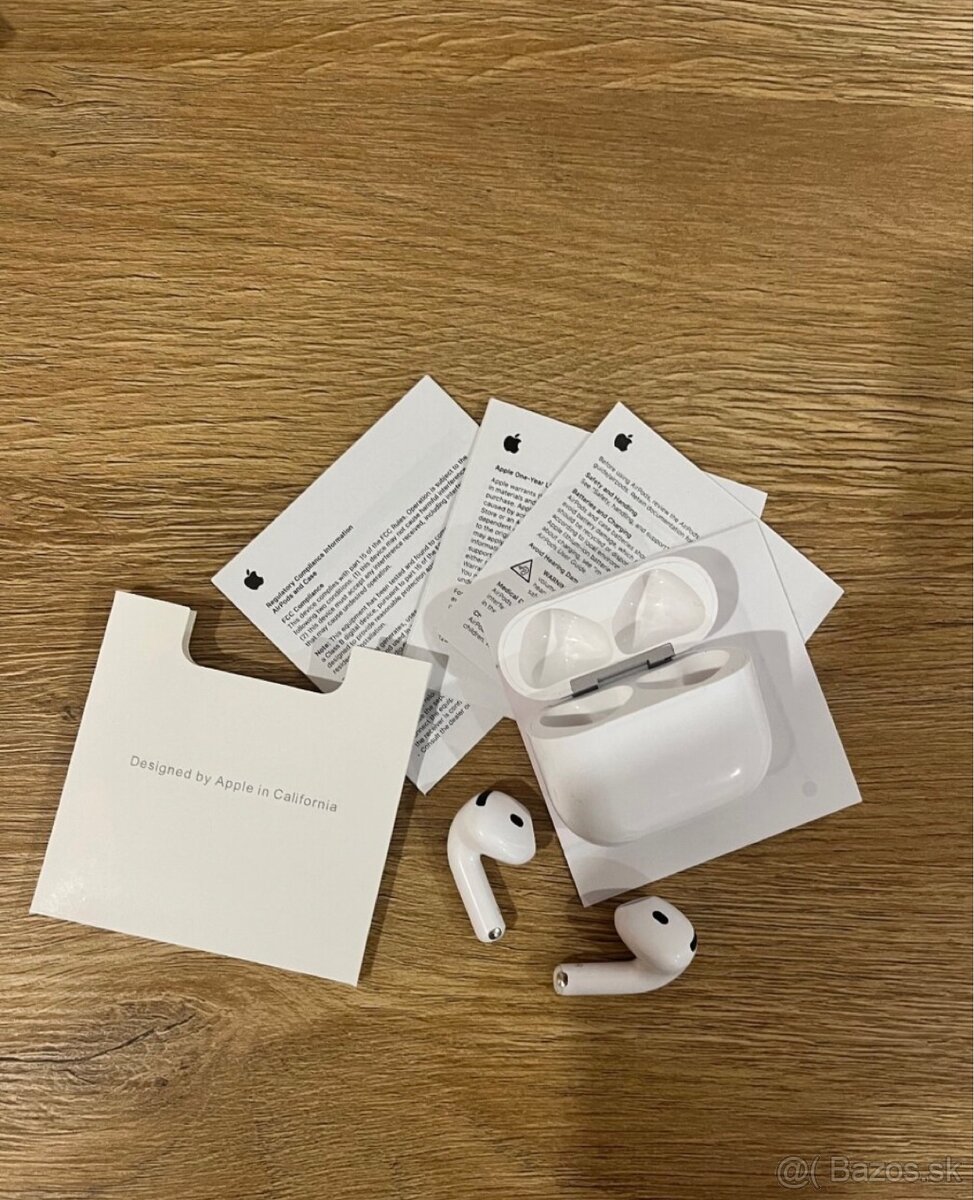 Apple AirPods 4 - 5