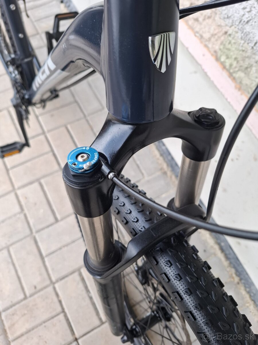 Predám Trek Superfly 5 29er/Xko-21,5"/3x10, VZDUCH - 5