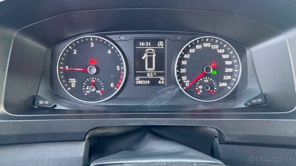 Volkswagen T6 Caravelle - 5