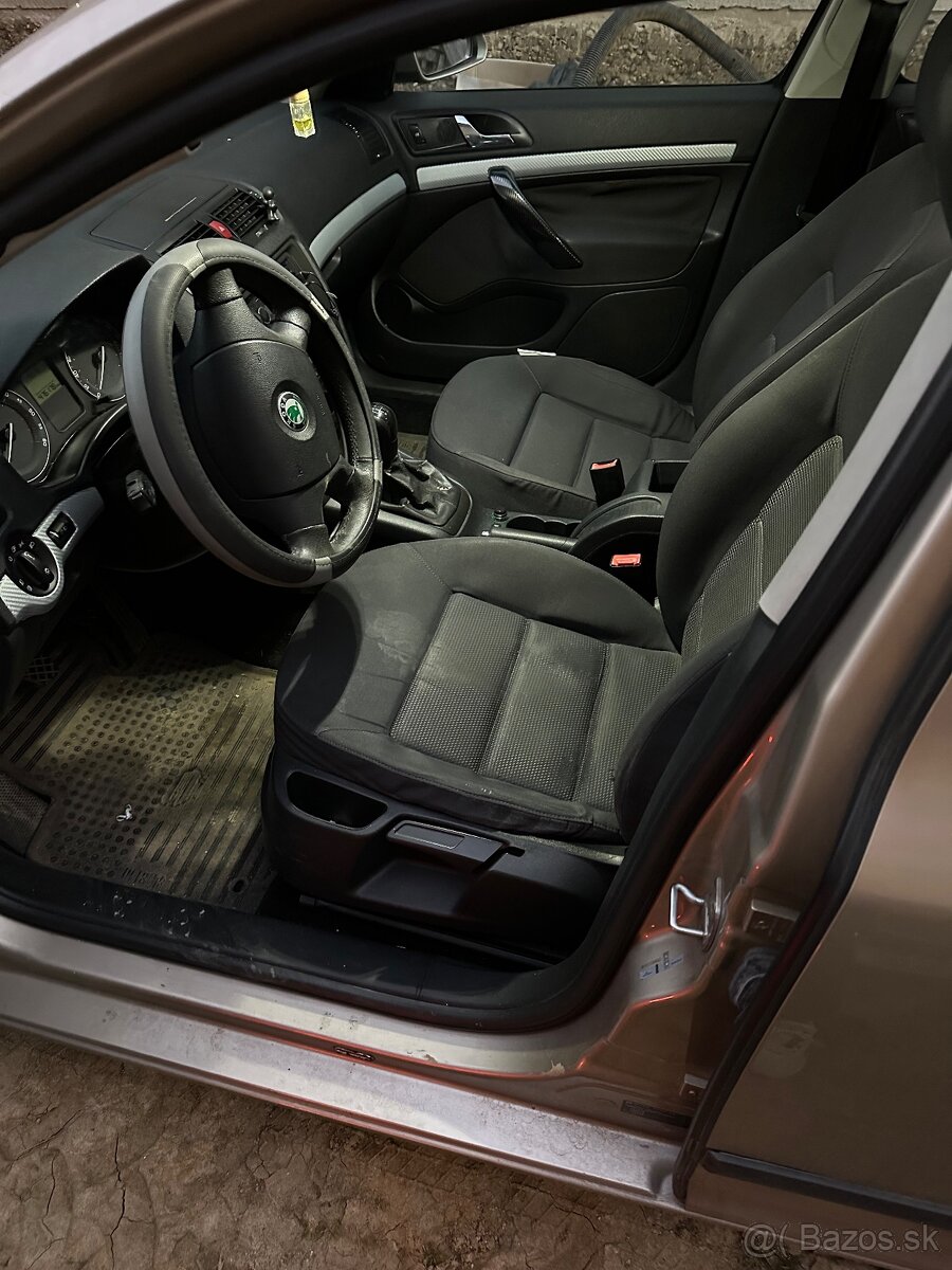 Škoda Octavia 2 - 5