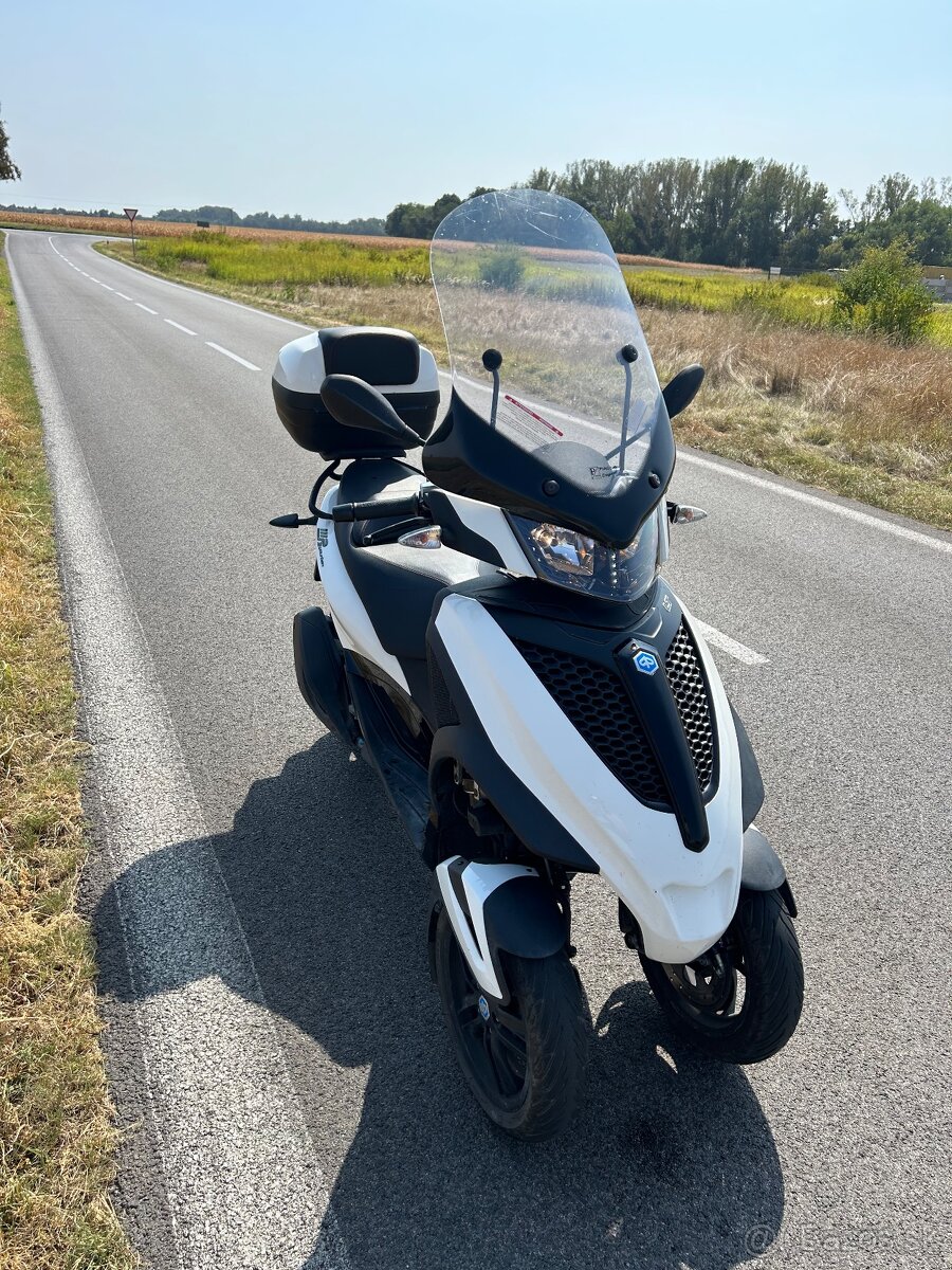Piaggio MP3 300 - 5