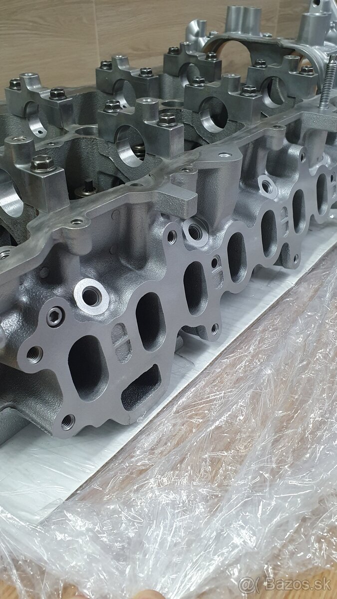 Hlava motora Mazda 2.2 SkyActive-D - 5