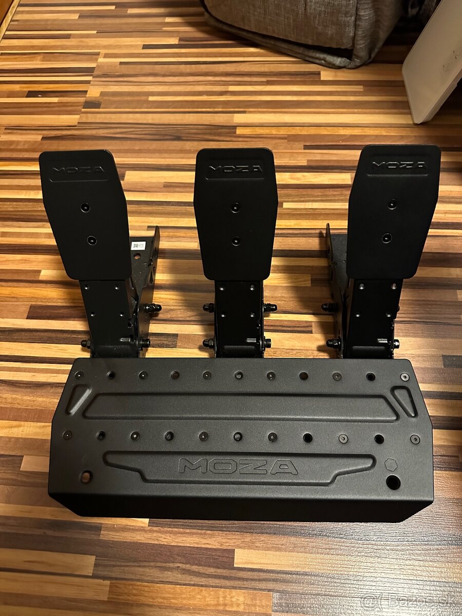 MOZA R3 bundle + Spojka+ Turtlebeach Velocity - 5