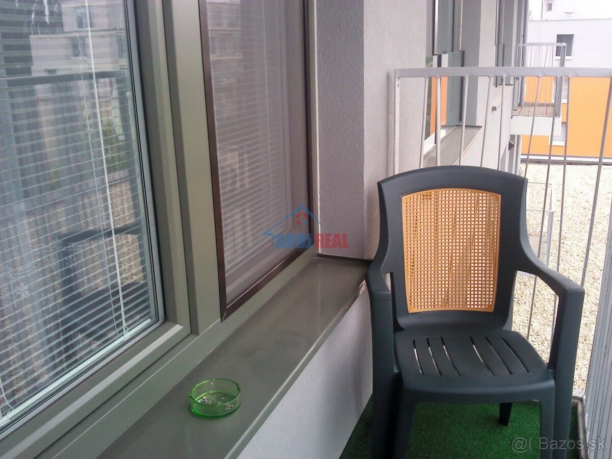 "RETRO" novostavba RUŽINOV, 2-IZB BYT, GARAŽ - 5