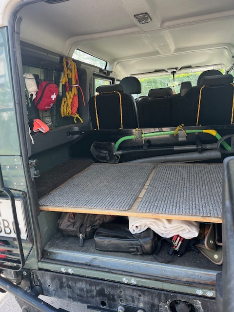 PREDÁM DEFENDER 110 SW LKW, E , kat N1G