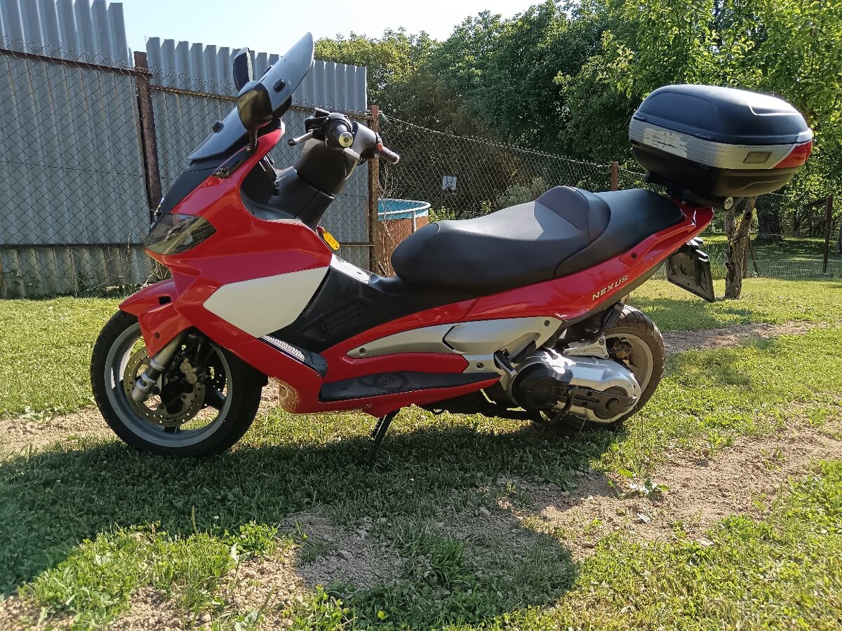 Gilera nexus 500 - 5